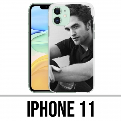 Coque iPhone 11 - Robert Pattinson